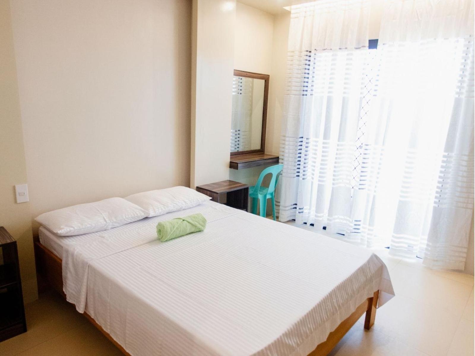Arc Homes Hotel Panglao Powered By Cocotel Szoba fotó